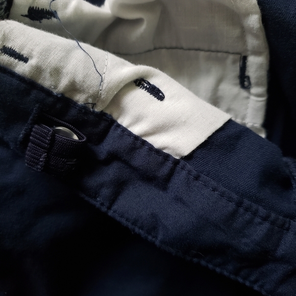 Old Navy Boys navy blue khaki pants (2) skinny fit - Picture 4 of 5